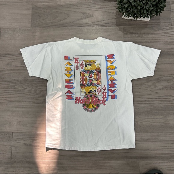 Vintage 90s Hard Rock Cafe shirt - Picture 2 of 5